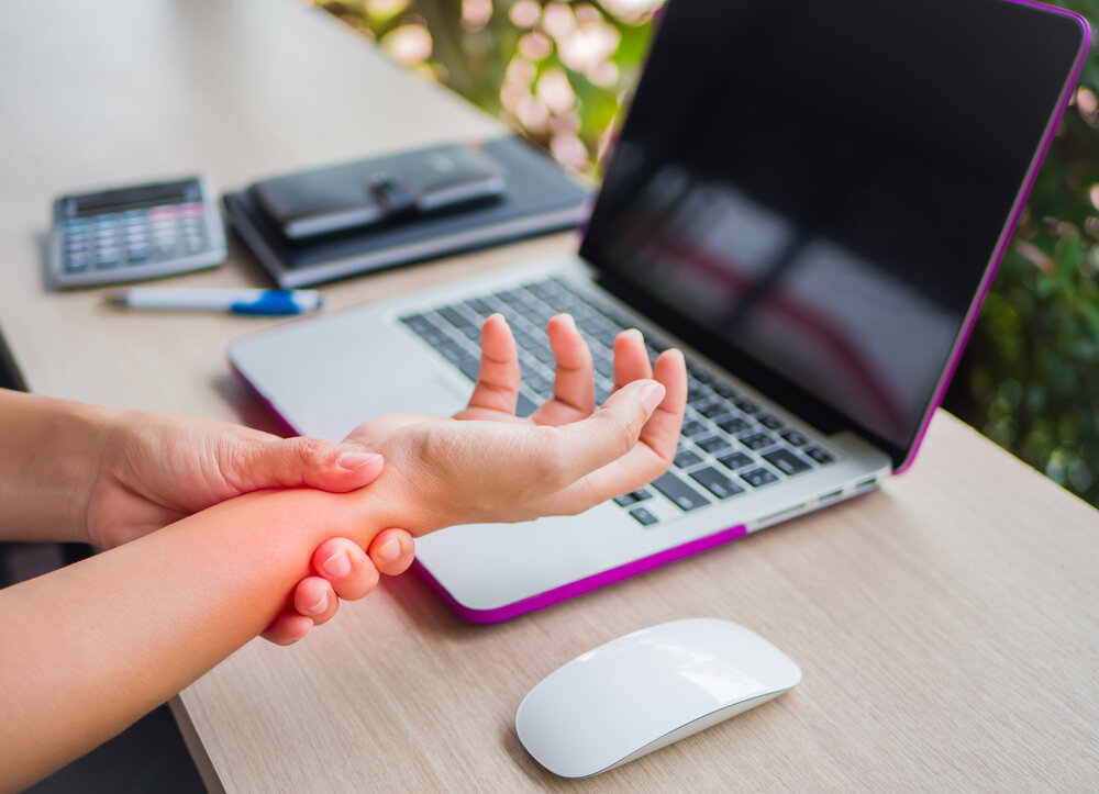 How Can You Avoid Wrist Pain From Constant Typing 